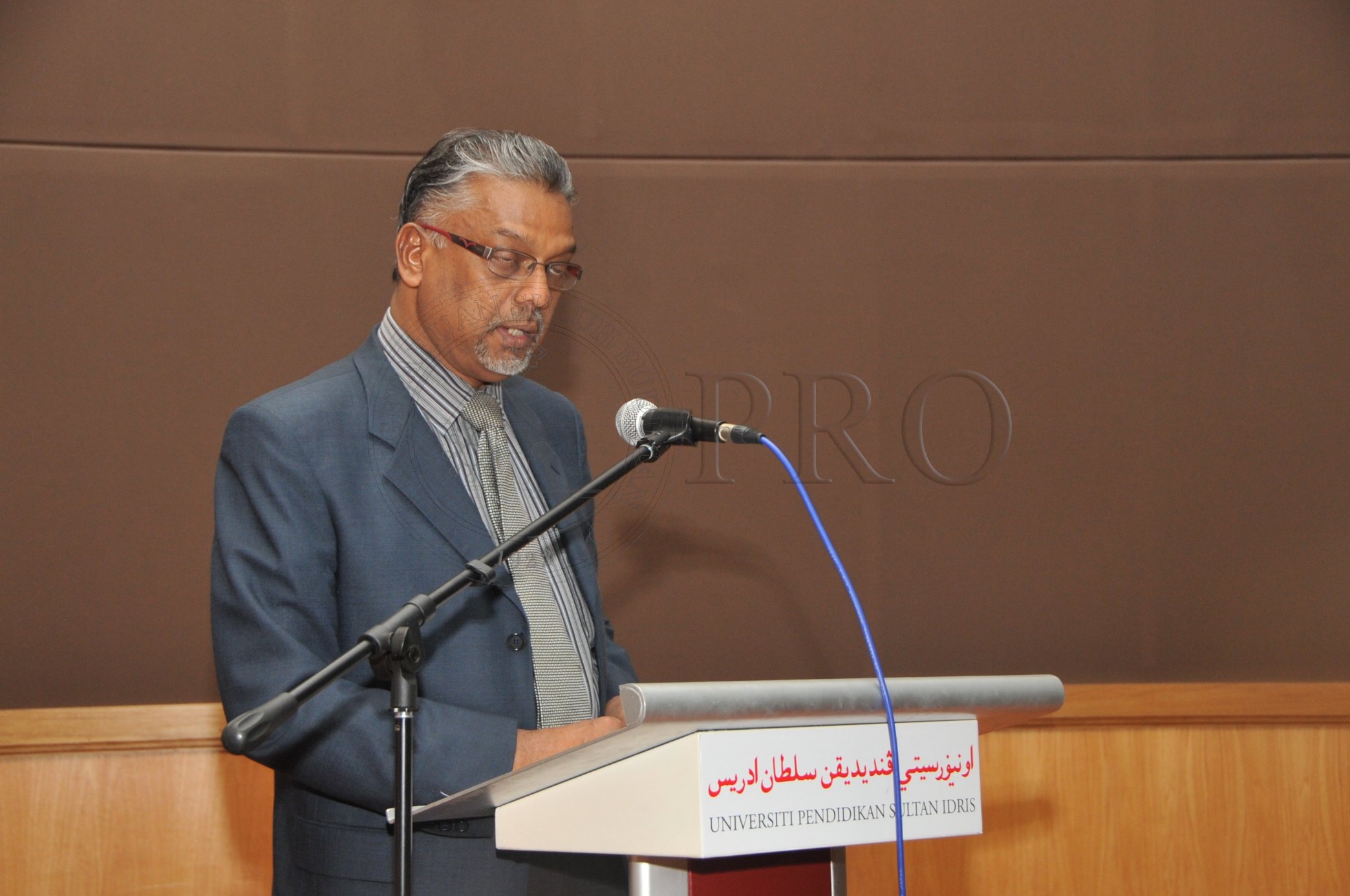 PRO 14 50 RECORD PRO 6843